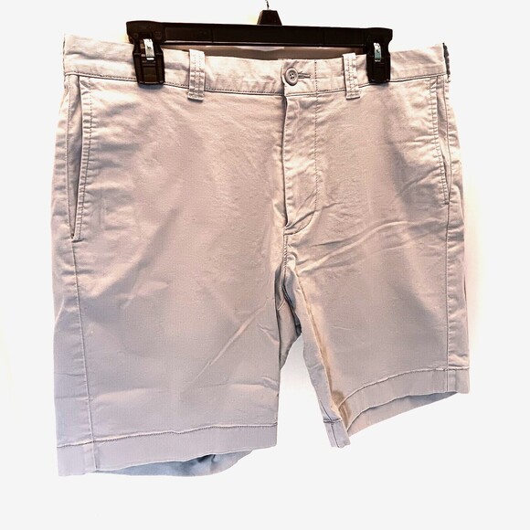 J. Crew Shorts Men 34W Light Blue/Gray Flex Chino Flat Front 9" Golf Preppy - Picture 2 of 8